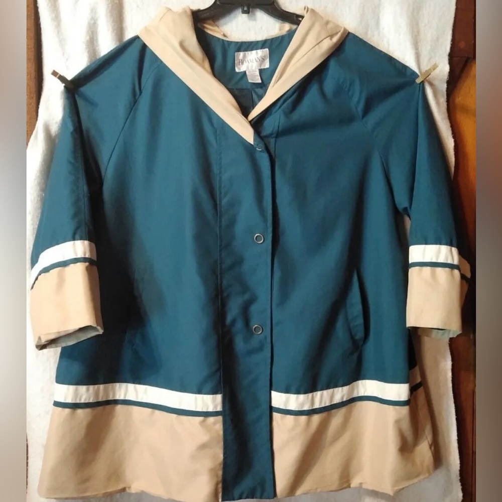 Roaman's Women's Plus 20W Snap Front Hooded Raincoat Beige/Green Lined VGUC